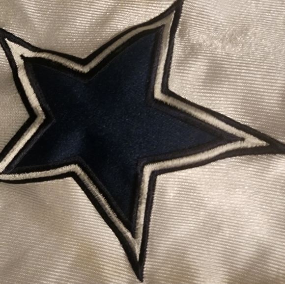 NFL XL Cowboys Jersey #88 Bryant - Picture 3 of 15